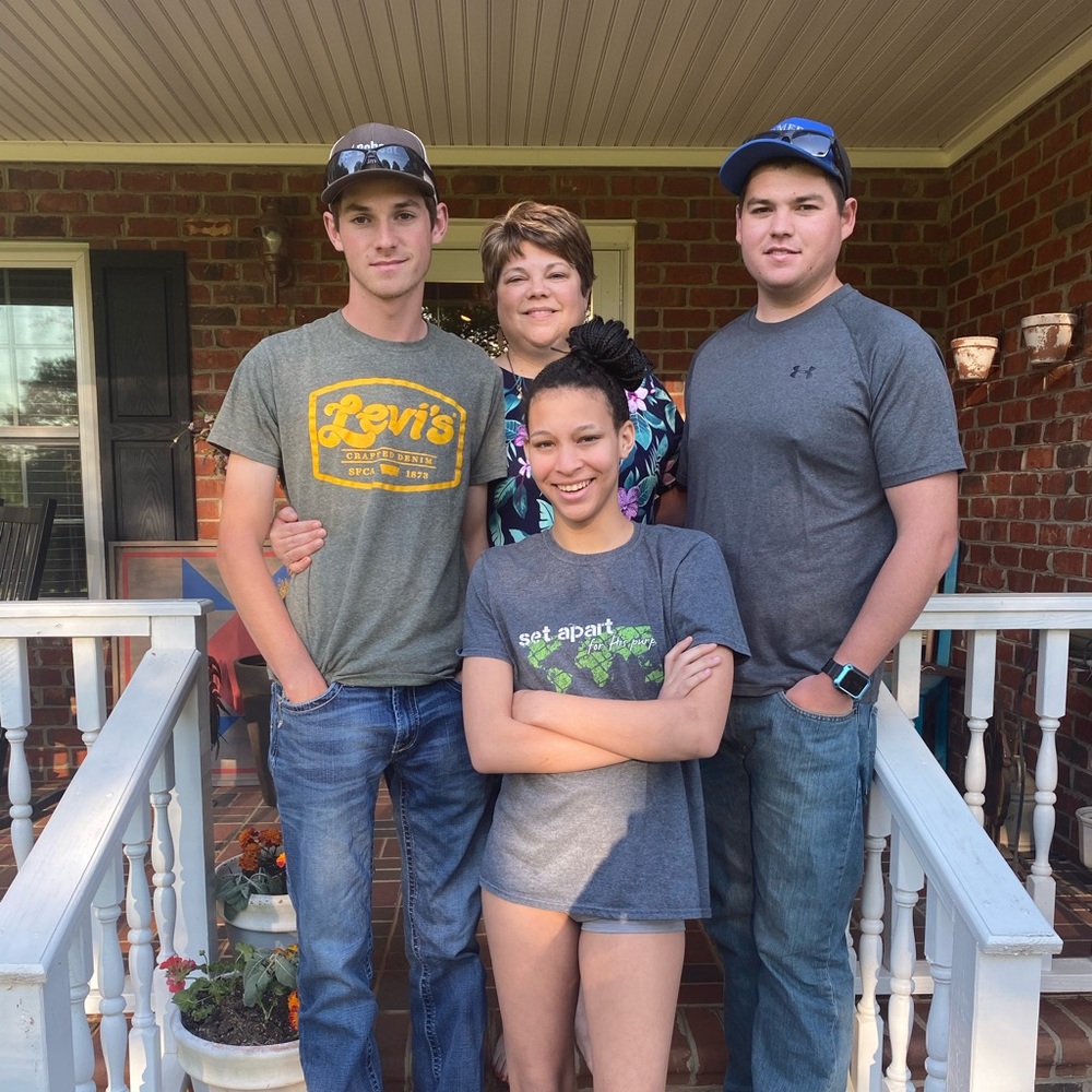 Meet your Posher, Candace